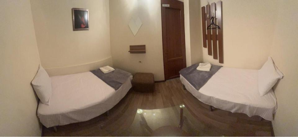 Enigma Hostel Yerevan Luaran gambar